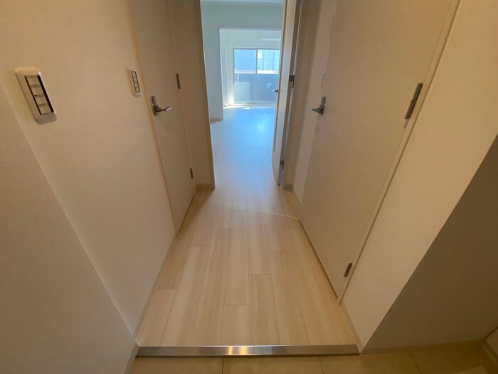 物件内観写真20　(廊下)