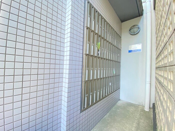 物件外観写真6　(建物設備)