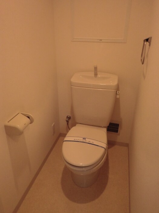 物件内観写真12　(トイレ)