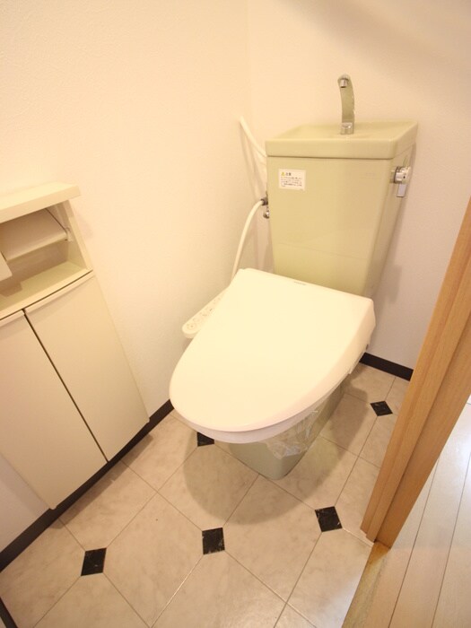 物件内観写真10　(トイレ)