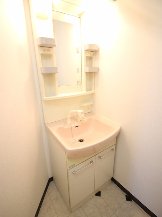物件内観写真11　(洗面)