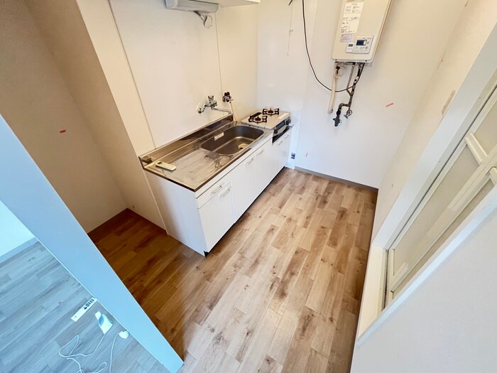 物件内観写真10　(居室)