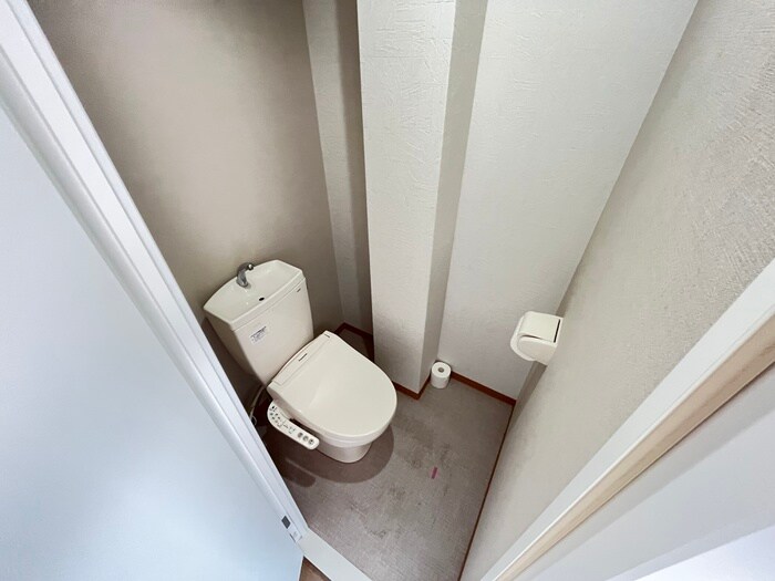 物件内観写真11　(トイレ)