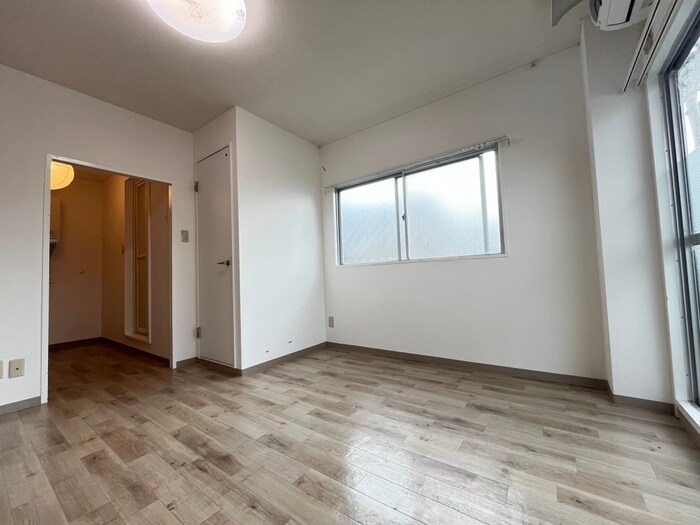 物件内観写真18　(居室)