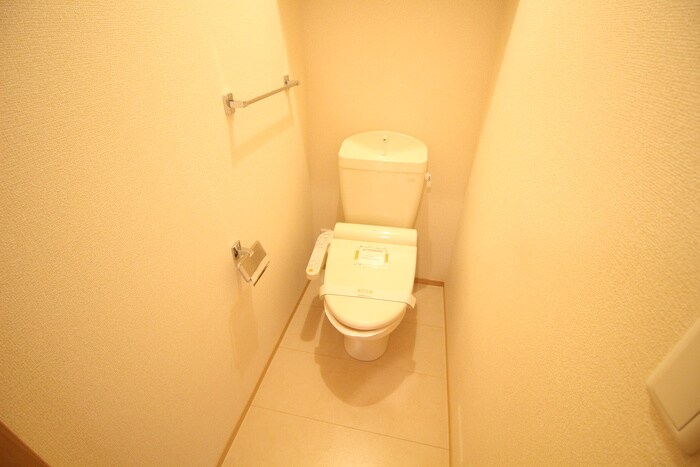 物件内観写真11　(トイレ)