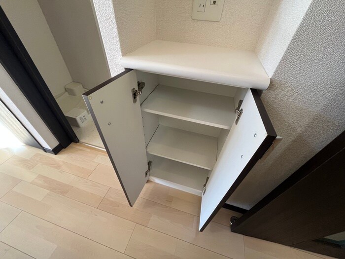 物件内観写真14　(収納)