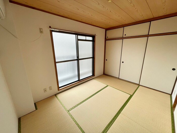 物件内観写真10　(居室)