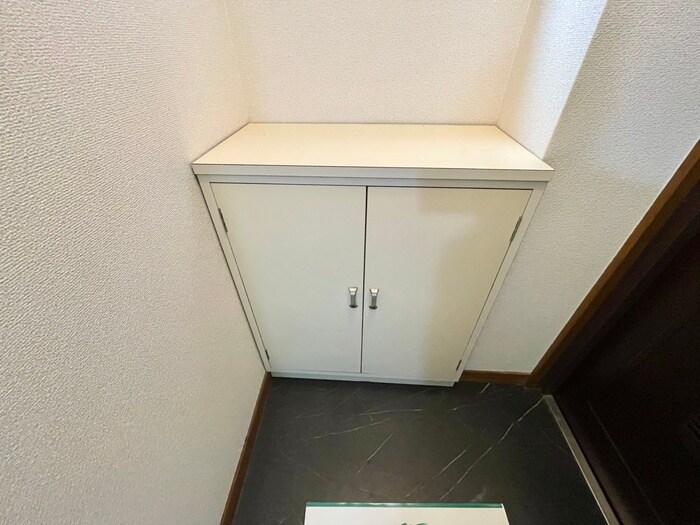 物件内観写真18　(靴箱)