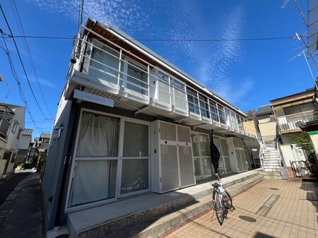 トランスアパートメント外観写真