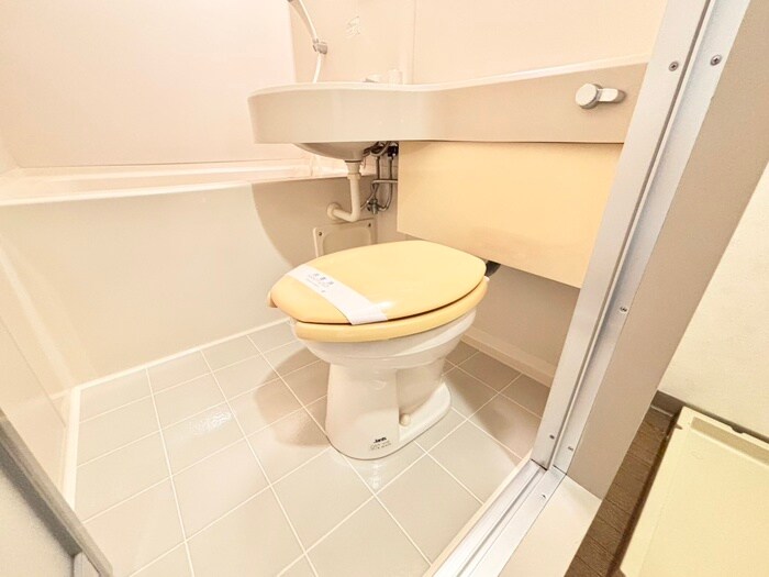 物件内観写真16　(トイレ)