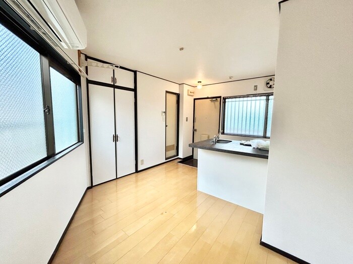 物件内観写真7　(居室)