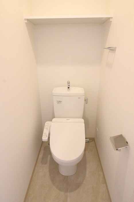 物件内観写真9　(トイレ)