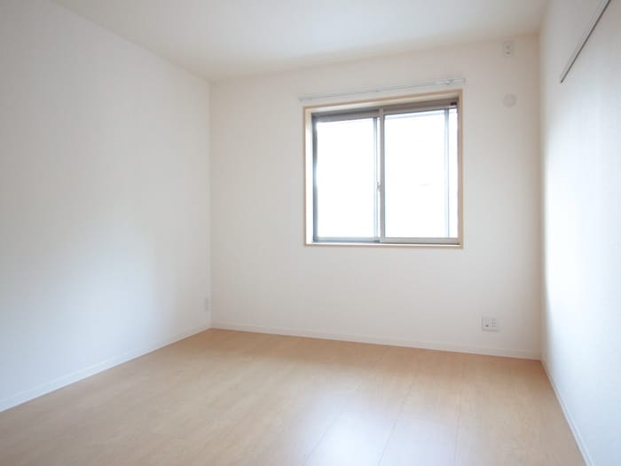 物件内観写真9　(居室)