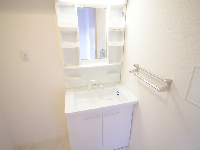 物件内観写真18　(洗面)