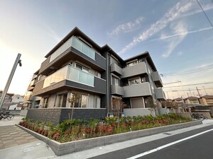 エオニオ桂川外観写真