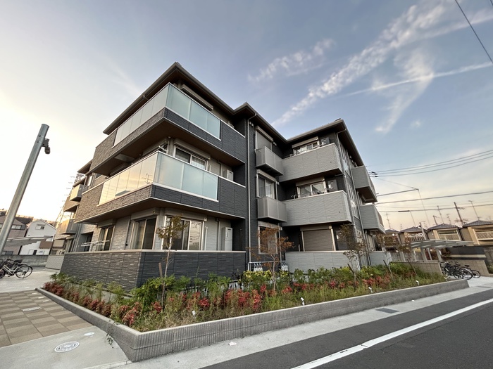 エオニオ桂川