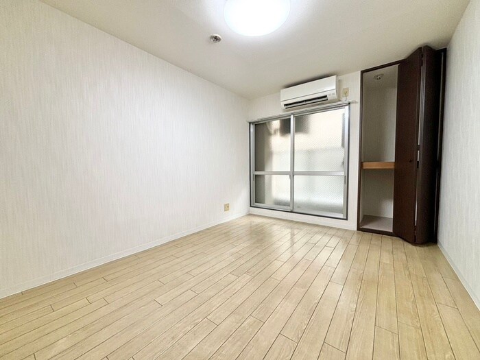 物件内観写真16　(居室)