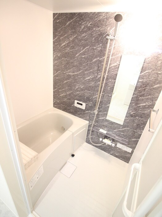 物件内観写真8　(バス／シャワールーム等)