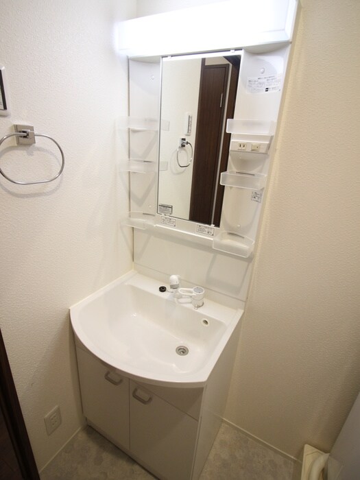 物件内観写真9　(洗面)