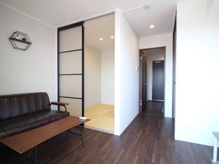 物件内観写真12　(居室)