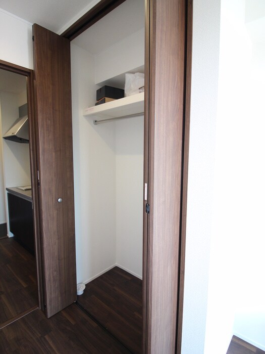 物件内観写真14　(収納)