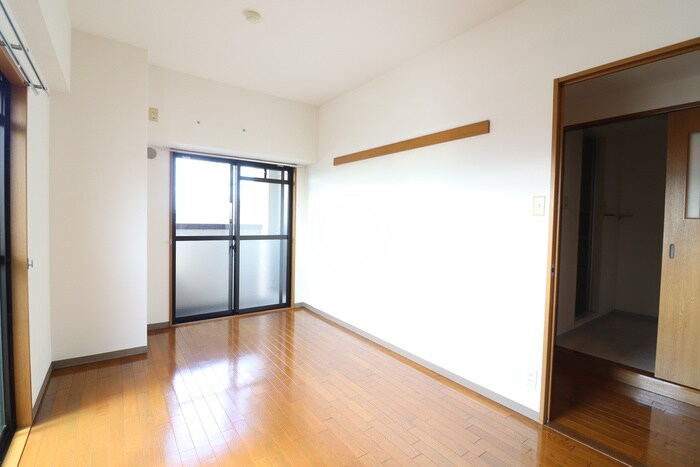 物件内観写真12　(居室)