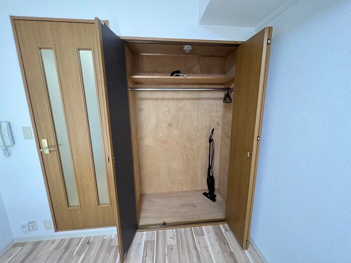 物件内観写真11　(収納)