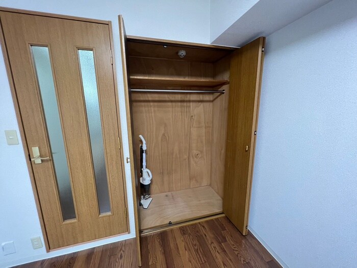 物件内観写真11　(収納)