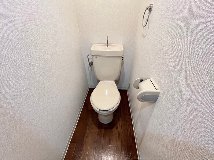 物件内観写真14　(トイレ)