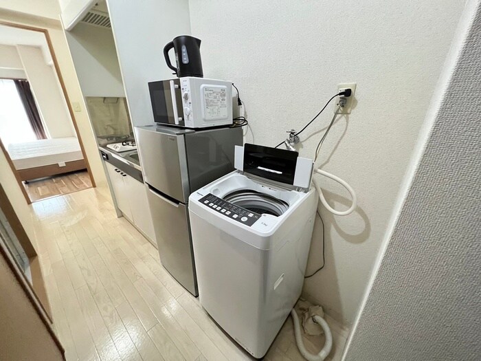 物件内観写真15　(洗濯機置場)