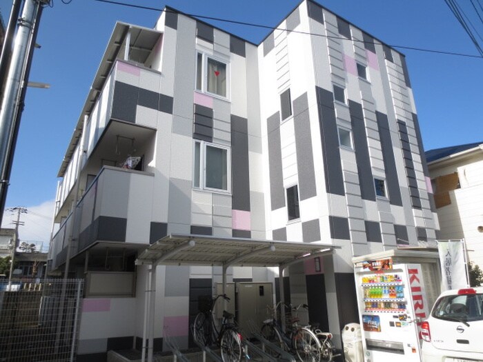 物件外観写真1　(外観写真)