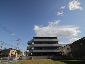 伊東ハイツ外観写真