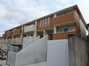 レジデンス藤原台外観写真
