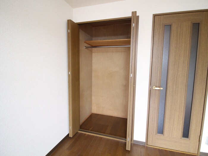 物件内観写真13　(収納)