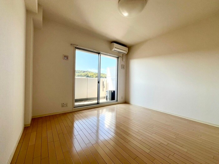 物件内観写真14　(居室)