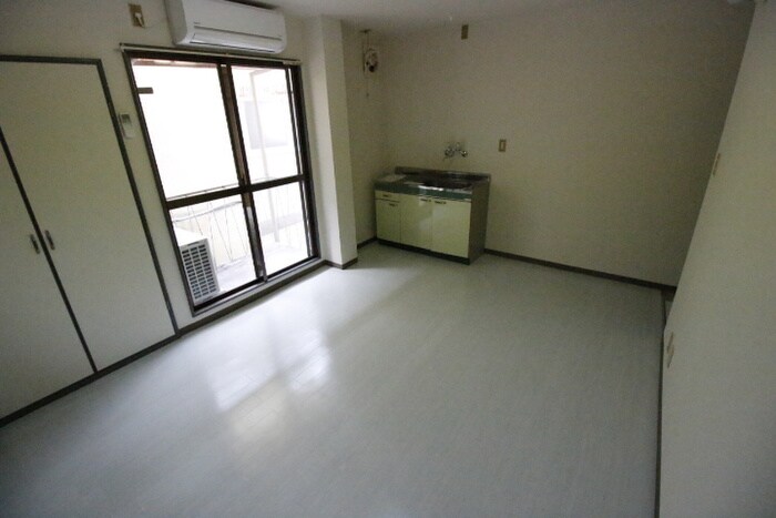 物件内観写真13　(居室)