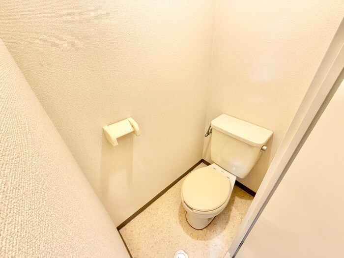 物件内観写真16　(トイレ)