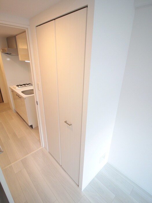 物件内観写真12　(収納)