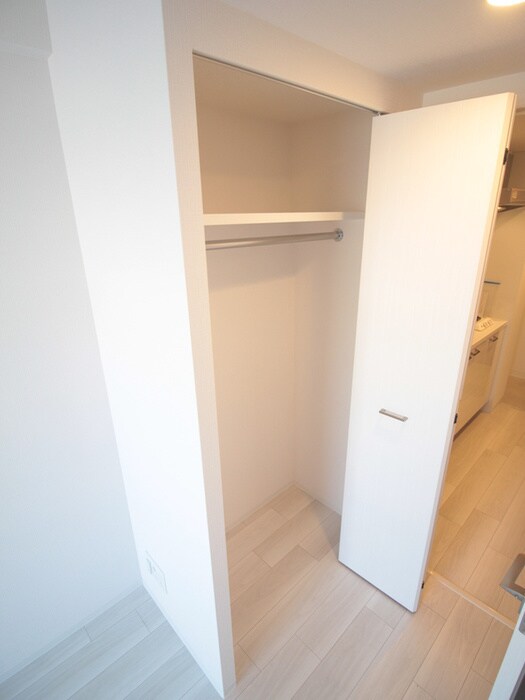 物件内観写真15　(収納)