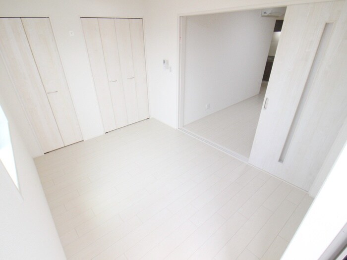 物件内観写真6　(居室)