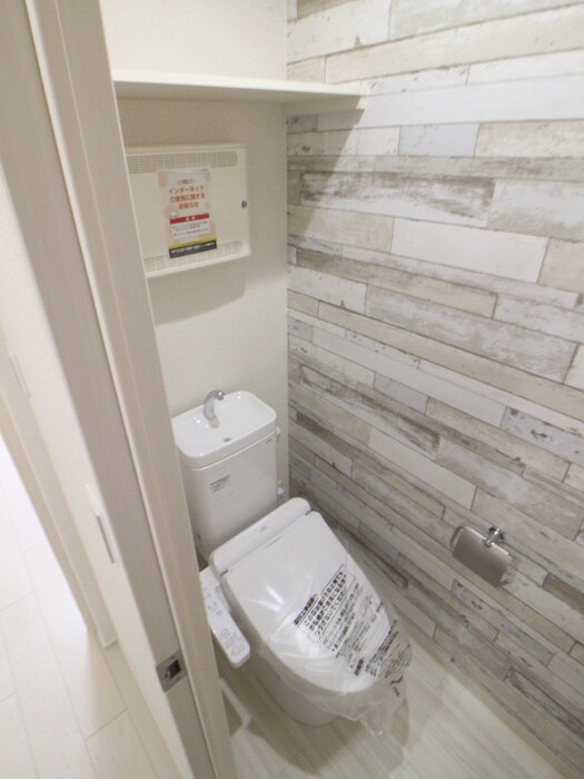 物件内観写真13　(トイレ)