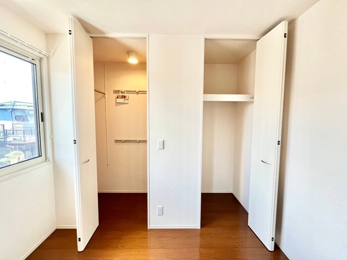 物件内観写真13　(洗面)