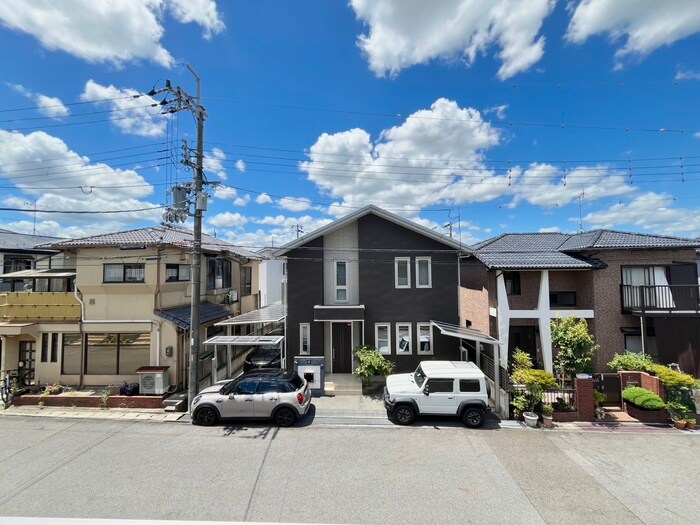 物件内観写真22　(室内からの展望)