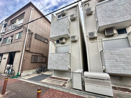 ﾊｰﾓﾆｰﾃﾗｽﾌｪﾘｰﾁｪ千林大宮外観写真