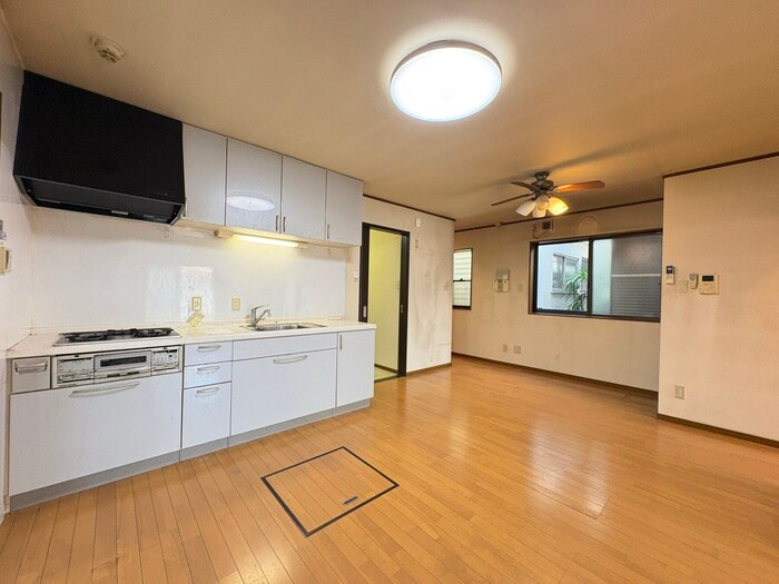 物件内観写真8　(居室)