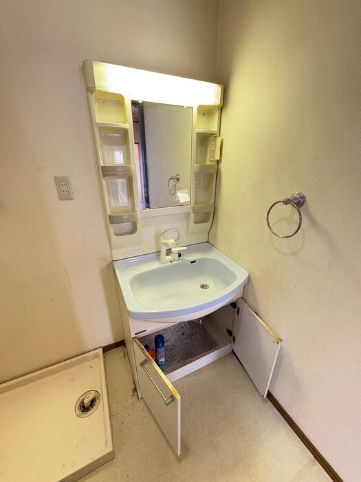 物件内観写真11　(洗面)