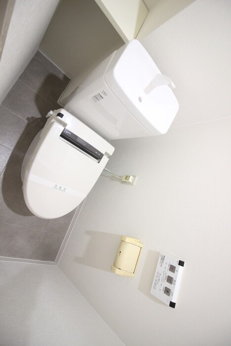 物件内観写真15　(トイレ)