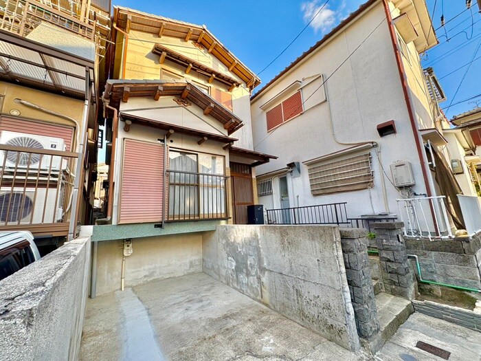 物件外観写真3　(外観写真)