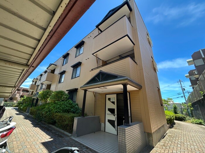 物件外観写真4　(外観写真)