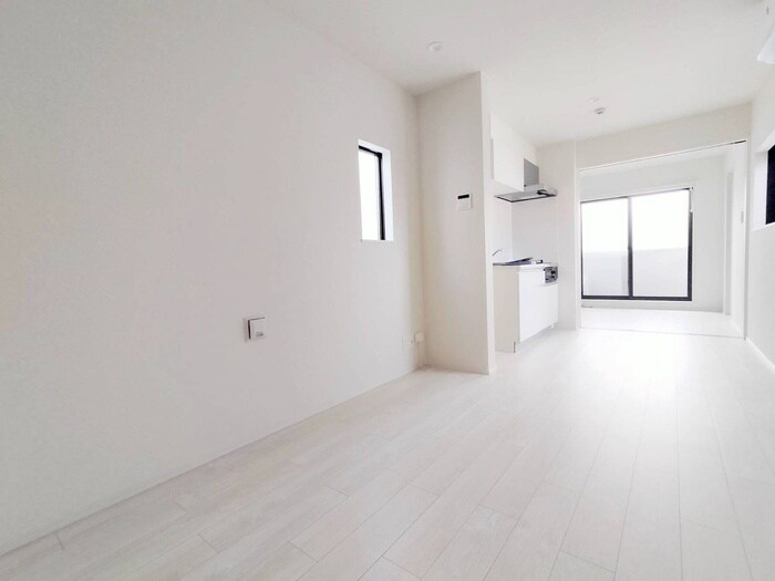 物件内観写真3　(居室)